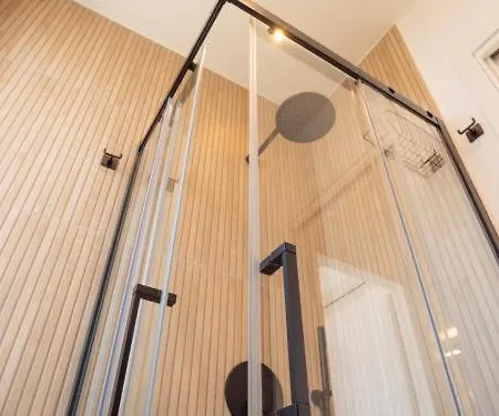 Amare Luxury