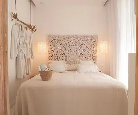 Amare Luxury *